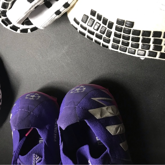 adidas Predator Edge .1 Low and grip socks - Picture 5 of 6